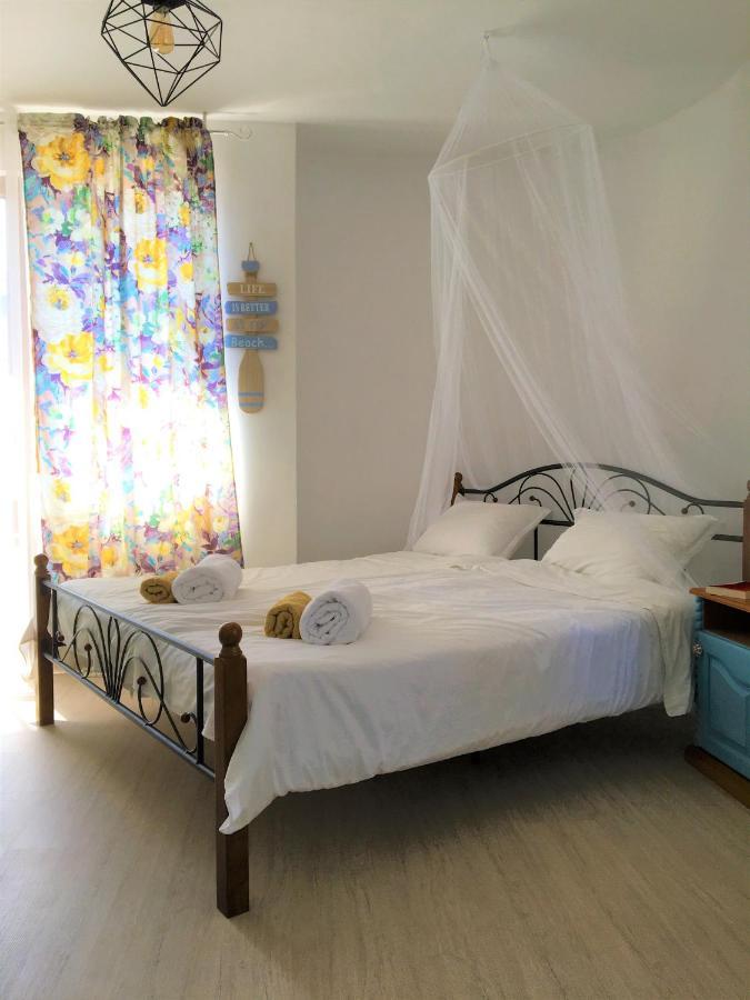 Стаи За Гости Димитрови Burgas Ngoại thất bức ảnh